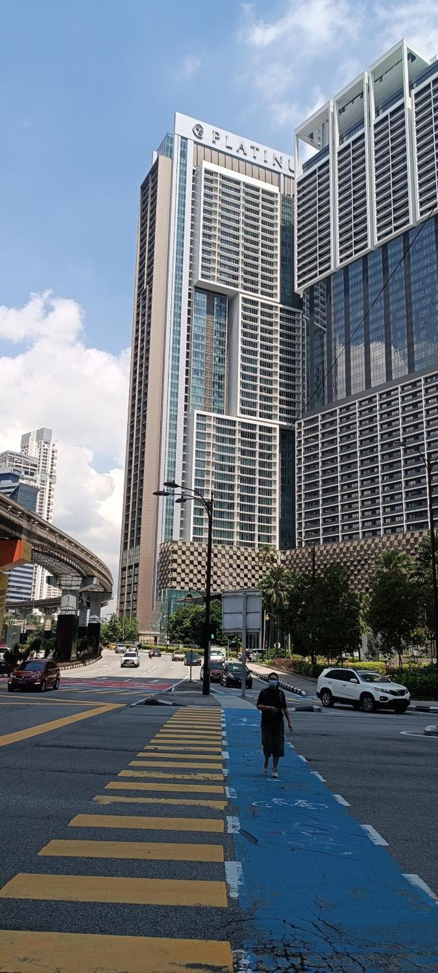 Skyward Suites At Platinum Klcc Kuala Lumpur Exterior photo