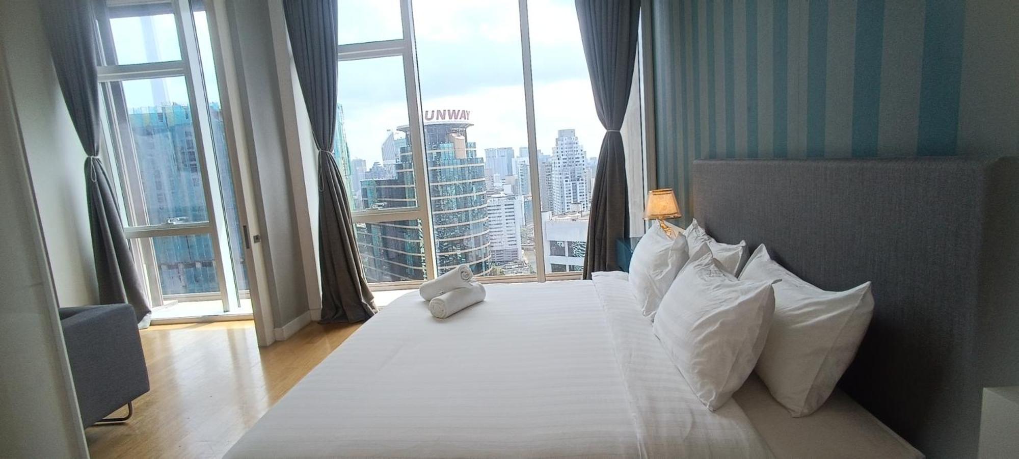 Skyward Suites At Platinum Klcc Kuala Lumpur Exterior photo