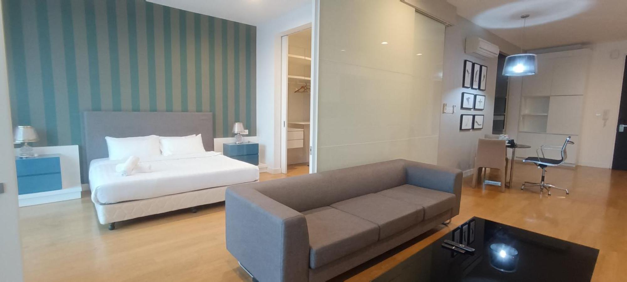 Skyward Suites At Platinum Klcc Kuala Lumpur Exterior photo