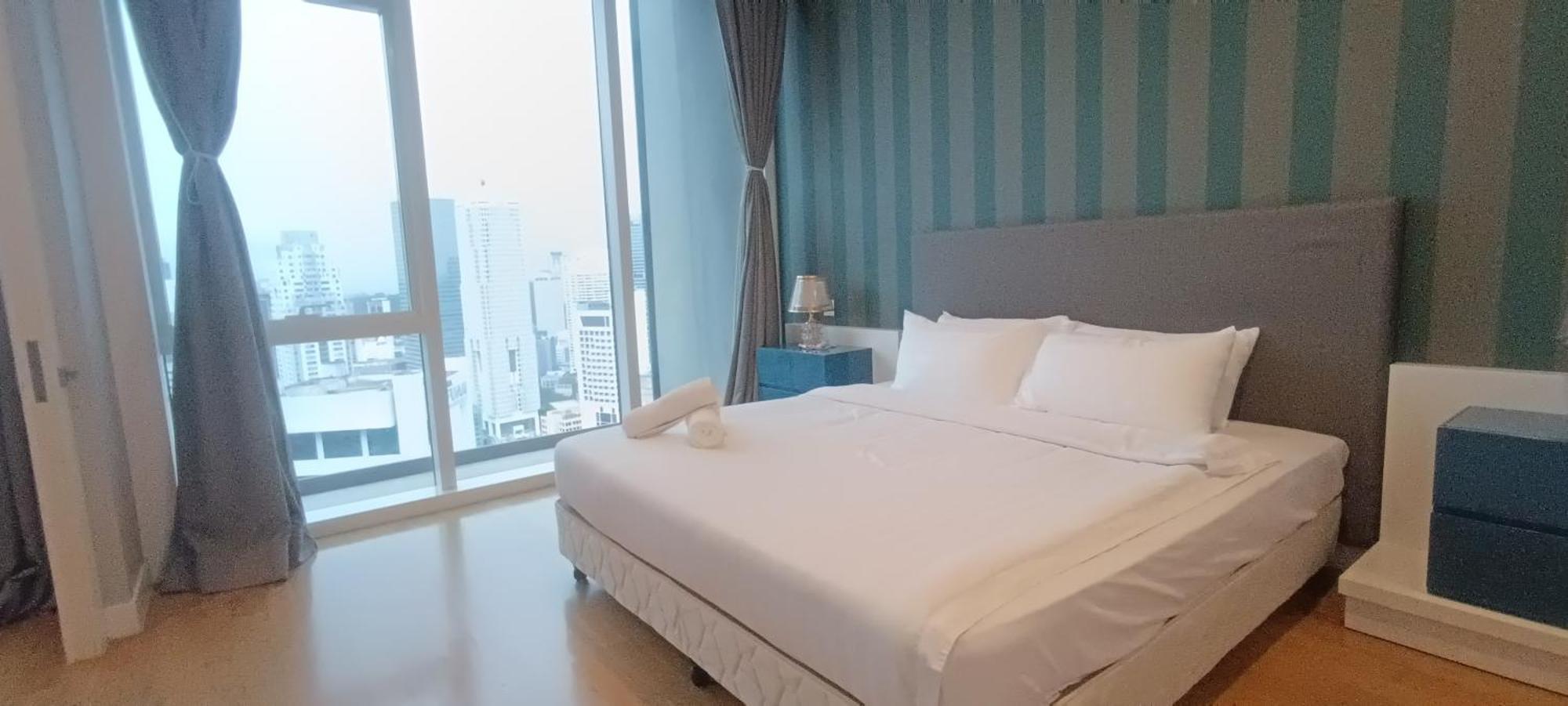 Skyward Suites At Platinum Klcc Kuala Lumpur Exterior photo