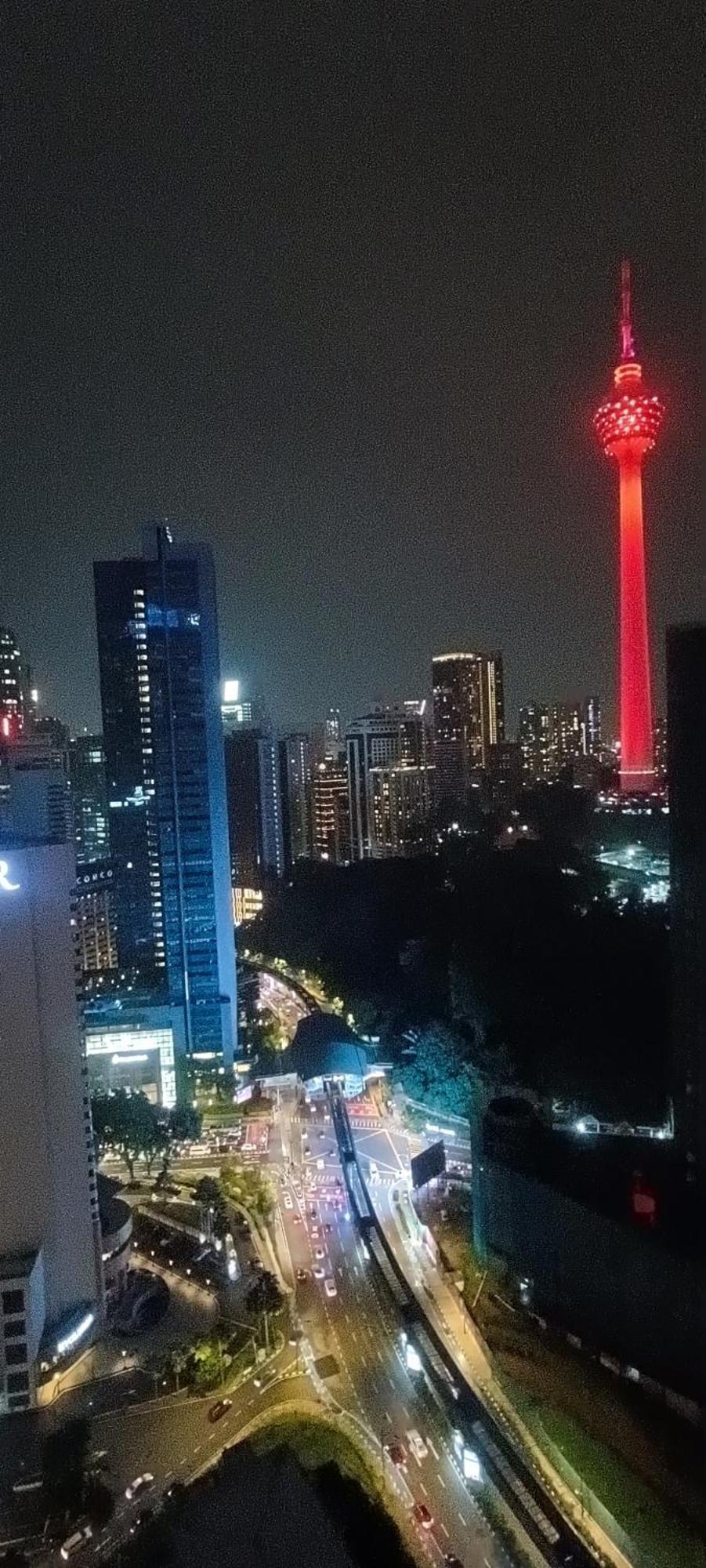 Skyward Suites At Platinum Klcc Kuala Lumpur Exterior photo